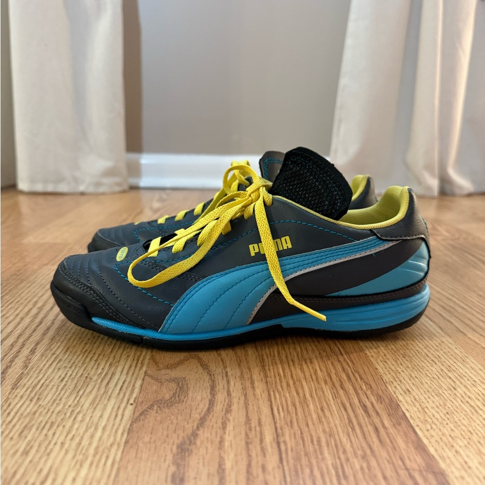 Puma Dynamic Blue and Yellow Indoor Soccer Shoes